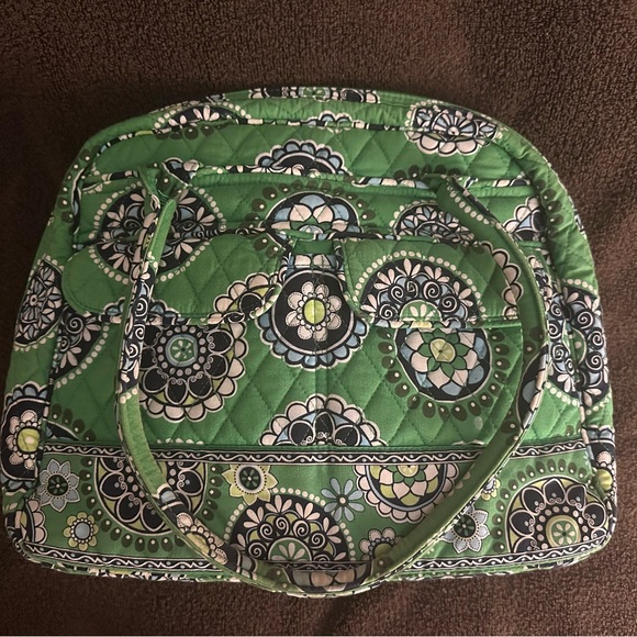 Vera Bradley Green Bowler Bag. Good used condition, few spots as pictured - Picture 5 of 5
